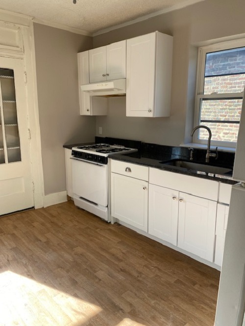 7104 Tulane Ave — University City
